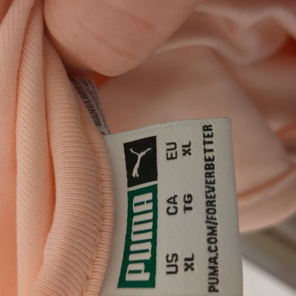 PUMA Cloud Rose Classic Logo Tank Size XL - Picture 5 of 7